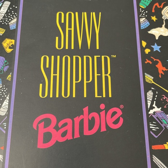 Savvy Shopper Barbie - Picture 12 of 12
